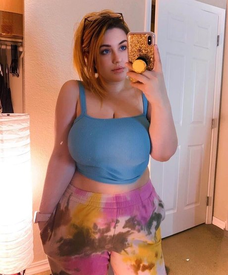 Foto di nudo di fuga di OnlyFans di Eileenexy