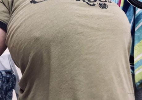 Foto di nudo di fuga di OnlyFans di Gwyther