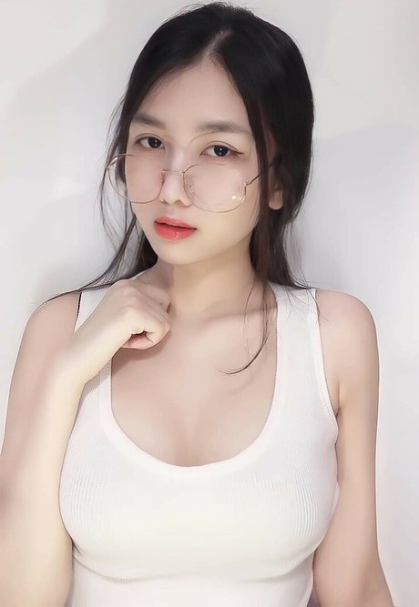 Foto di nudo di fuga di OnlyFans di Kieutrinhminn