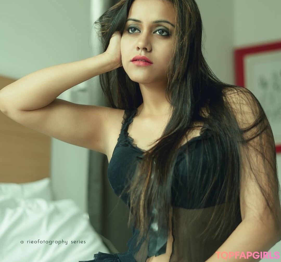 Foto di nudo di fuga di OnlyFans di Yajnaseni #1316