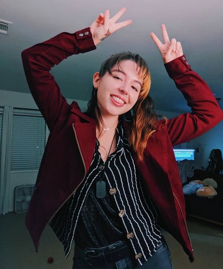 Foto di nudo di fuga di OnlyFans di Autumn Farrell
