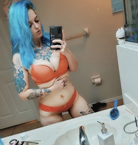 Foto di nudo di fuga di OnlyFans di Gothicsushii