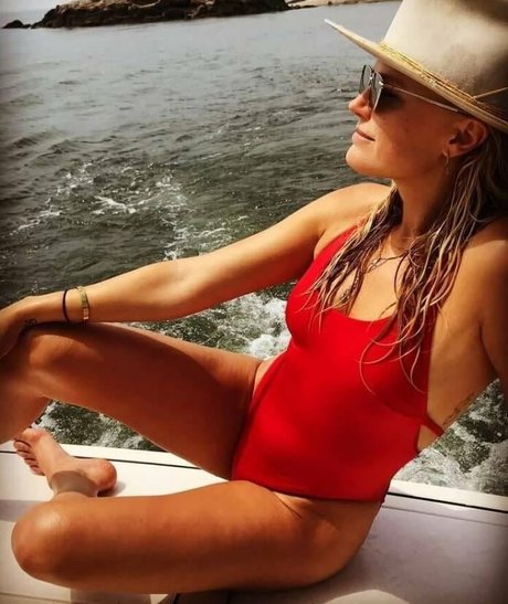 Foto di nudo di fuga di OnlyFans di Malin Akerman