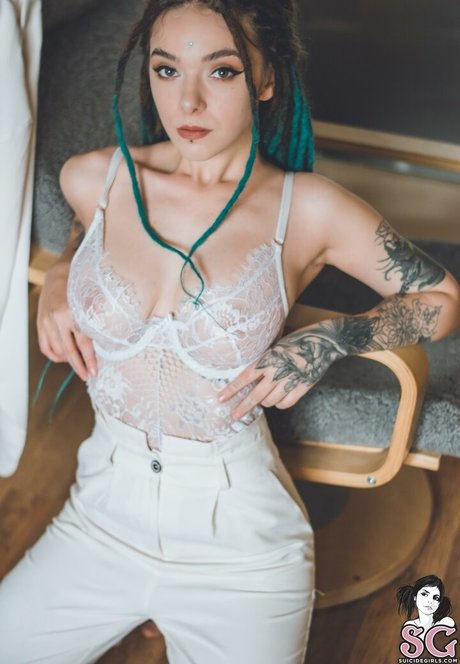 Foto di nudo di fuga di OnlyFans di Aliceverner
