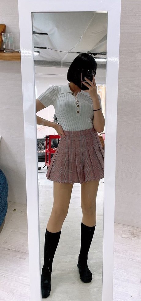 Foto di nudo di fuga di OnlyFans di Madoka Natsume