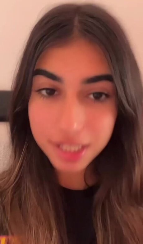 Foto di nudo di fuga di OnlyFans di Lia Barlev