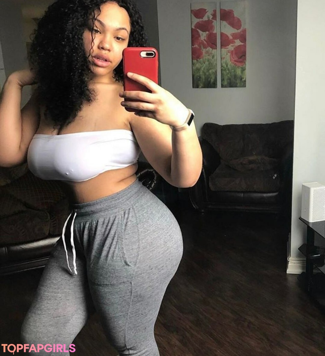 Foto di nudo di fuga di OnlyFans di Tanya Mayenge #31 Foto di nudo di fuga di OnlyFans di Tanya Mayenge #31