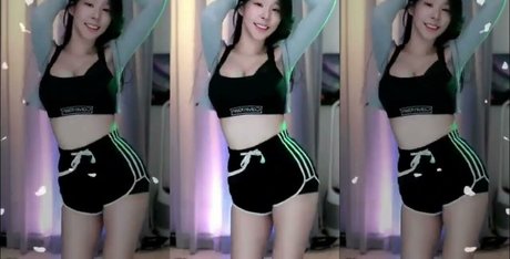 Foto di nudo di fuga di OnlyFans di Godsehee04