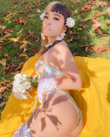 Foto di nudo di fuga di OnlyFans di Dxgxmii