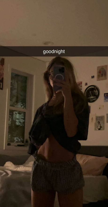 Foto di nudo di fuga di OnlyFans di Anna Shumate