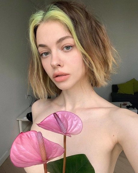 Foto di nudo di fuga di OnlyFans di Kira Rausch
