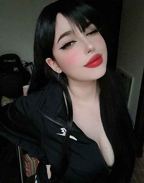Foto di nudo di fuga di OnlyFans di Jyuna