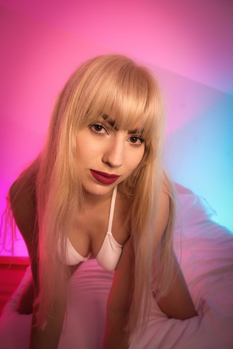 Foto di nudo di fuga di OnlyFans di Sonia Anubis