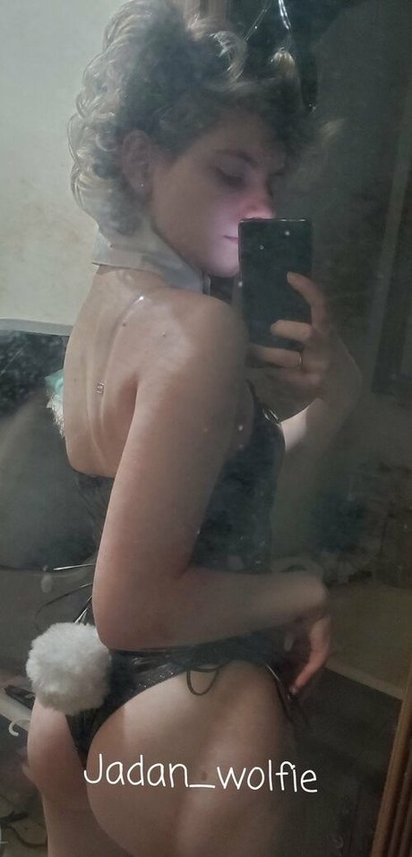 Jadan_Wolfie