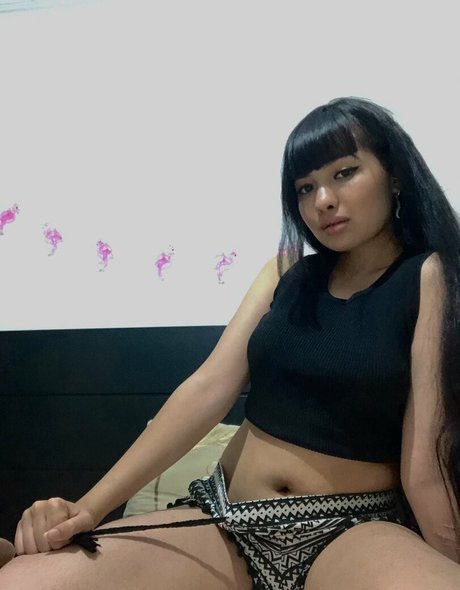 Foto di nudo di fuga di OnlyFans di Naomieve