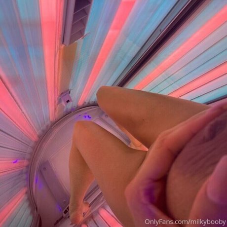 Foto di nudo di fuga di OnlyFans di Milkybooby