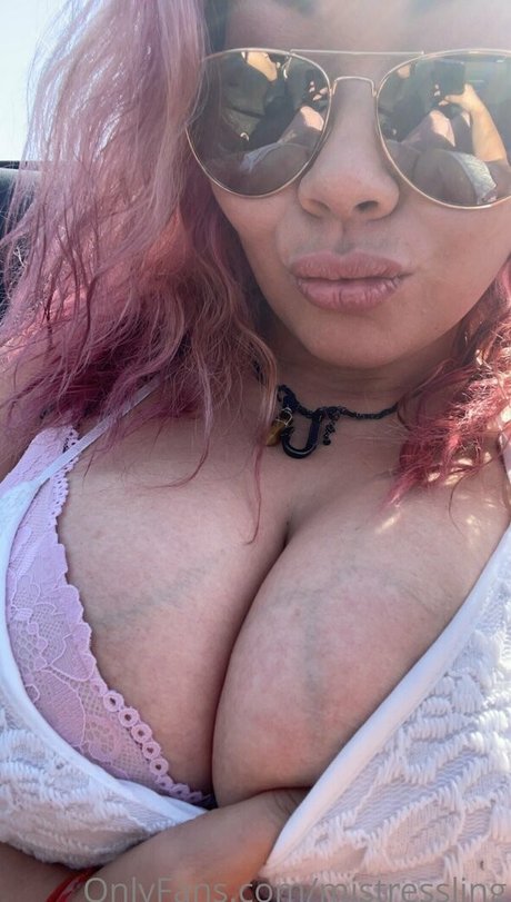 Foto di nudo di fuga di OnlyFans di Mistressling