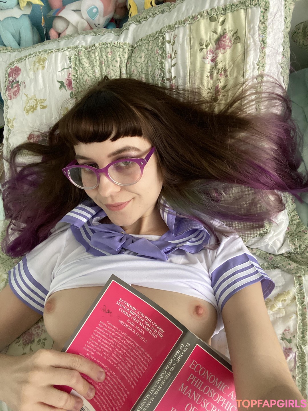 Foto di nudo di fuga di OnlyFans di Nastya Valentine #66 Foto di nudo di fuga di OnlyFans di Nastya Valentine #66