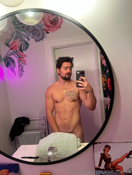 Foto di nudo di fuga di OnlyFans di Colt Classic
