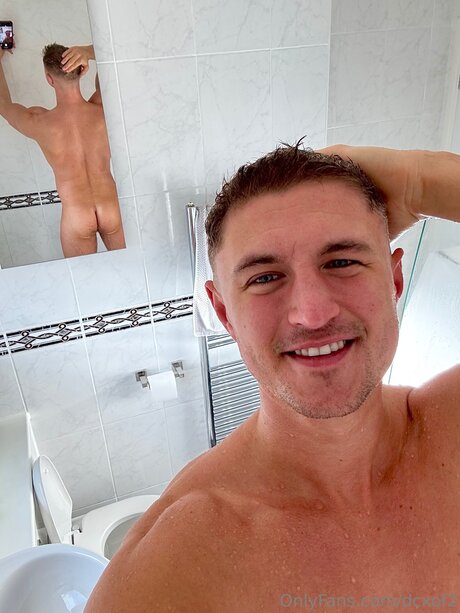 Foto di nudo di fuga di OnlyFans di Dcxof2