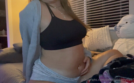 Bellagirlsbellyfree