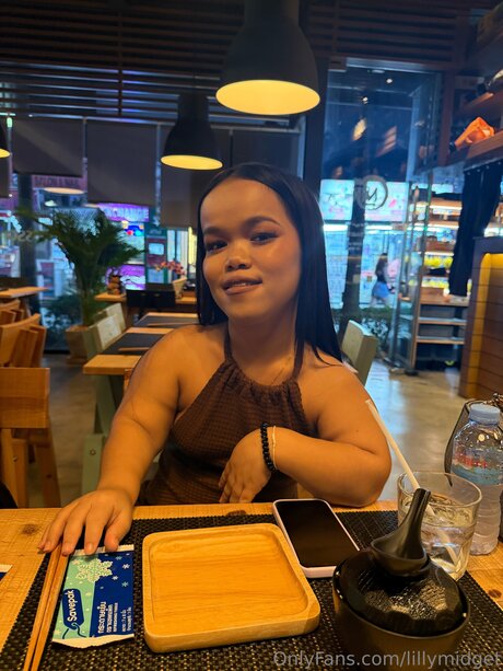 Lillymidget