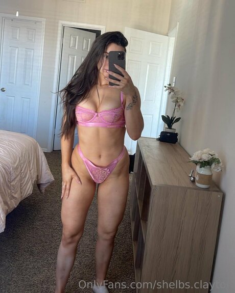 Foto di nudo di fuga di OnlyFans di Shelbs Clayton