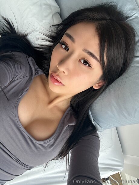 Petitelunaa