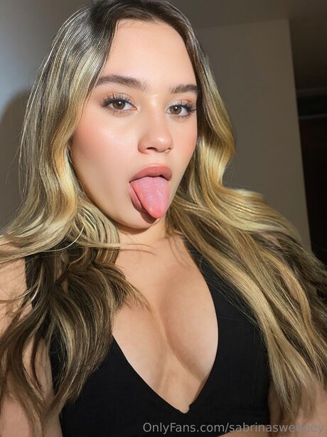 Foto di nudo di fuga di OnlyFans di Sabrinasweeney