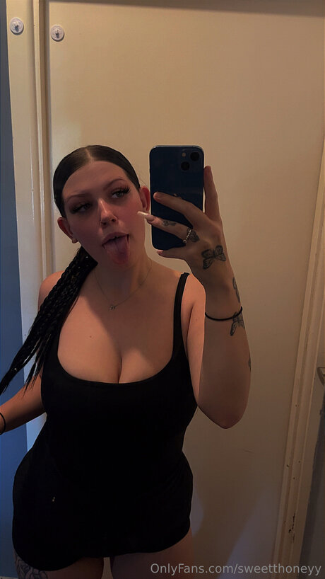 Sweetthoneyy