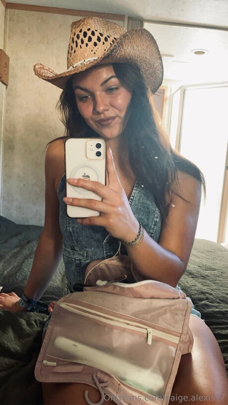 Pj Xoxo 11