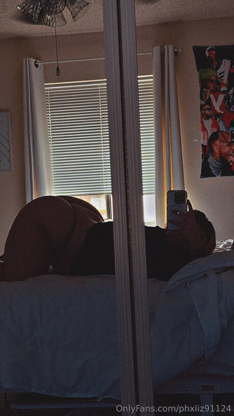 Phxliz91124