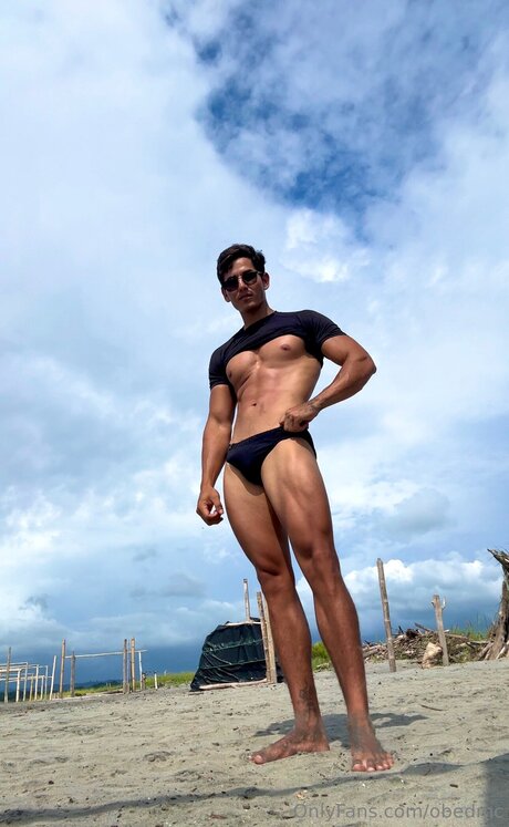 Foto di nudo di fuga di OnlyFans di Obedmc