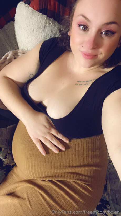 Foto di nudo di fuga di OnlyFans di Freemoonvixxen