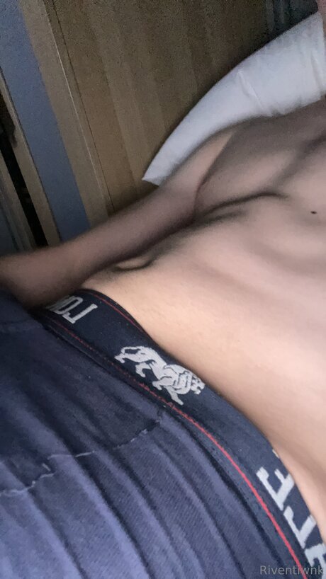 Foto di nudo di fuga di OnlyFans di Riventwink