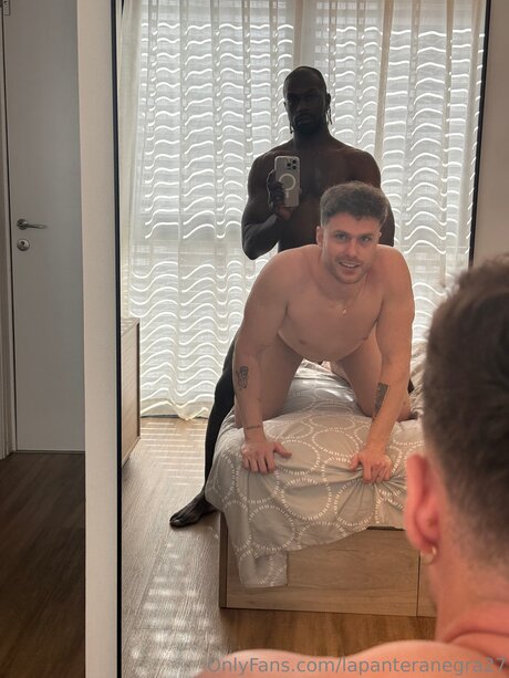 Foto di nudo di fuga di OnlyFans di Lapanteranegra27