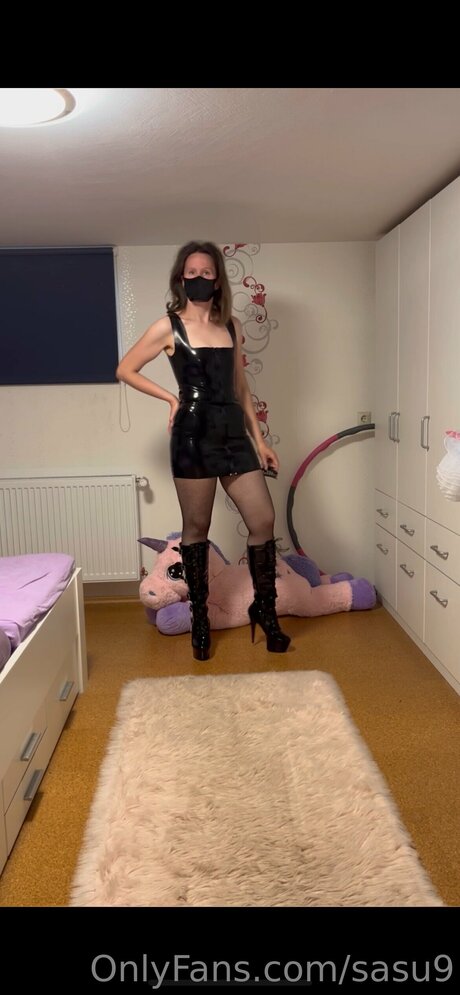 Foto di nudo di fuga di OnlyFans di Sasu9