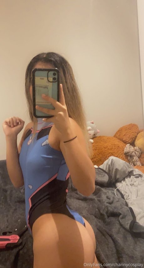 Foto di nudo di fuga di OnlyFans di Adios People