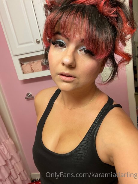 Foto di nudo di fuga di OnlyFans di Karamia Darling