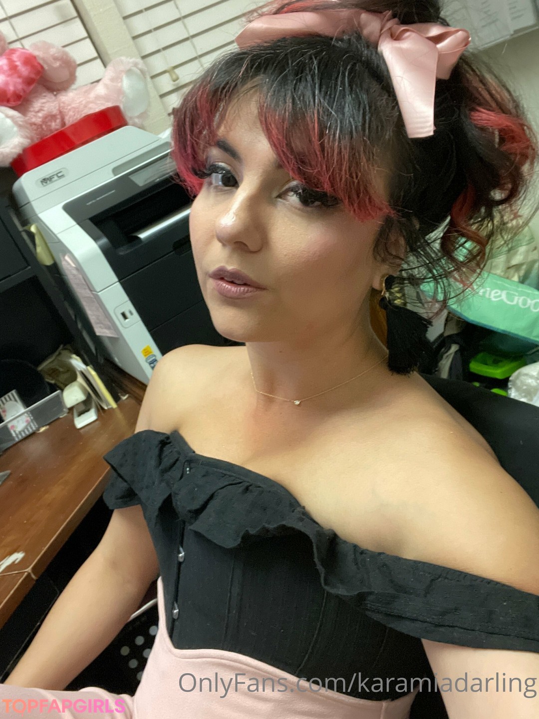 Foto di nudo di fuga di OnlyFans di Karamia Darling #4 Foto di nudo di fuga di OnlyFans di Karamia Darling #4