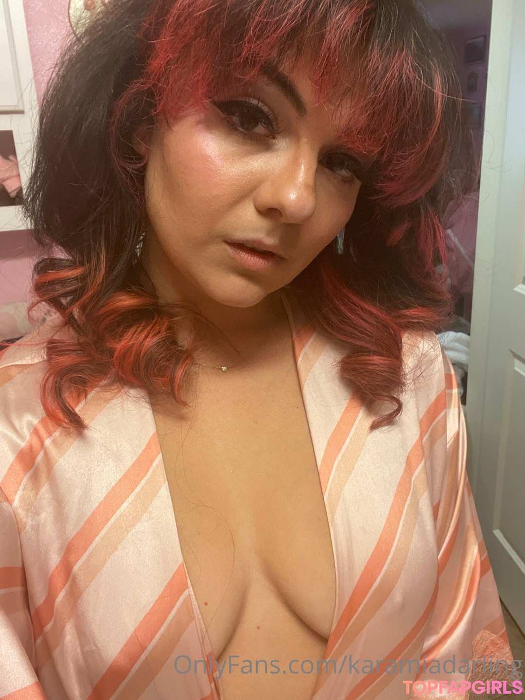 Foto di nudo di fuga di OnlyFans di Karamia Darling #5 Foto di nudo di fuga di OnlyFans di Karamia Darling #5