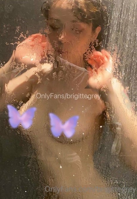 Foto di nudo di fuga di OnlyFans di Brigitte Grey