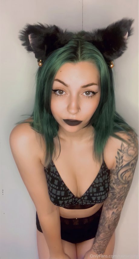 Luna rain