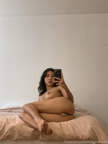 Foto di nudo di fuga di OnlyFans di Manguito