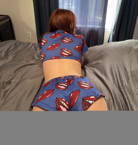 Naomy Bella