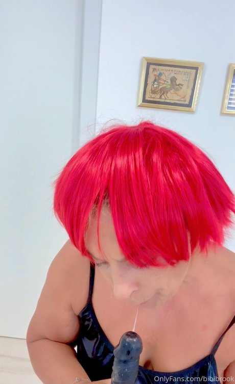 Foto di nudo di fuga di OnlyFans di Sandra Maria Brook