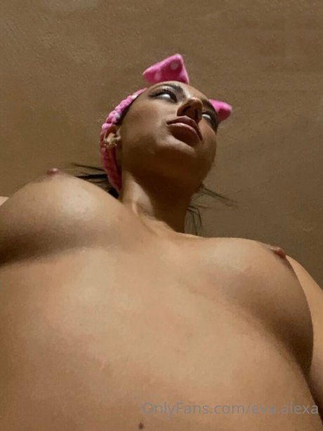 Eva alexa