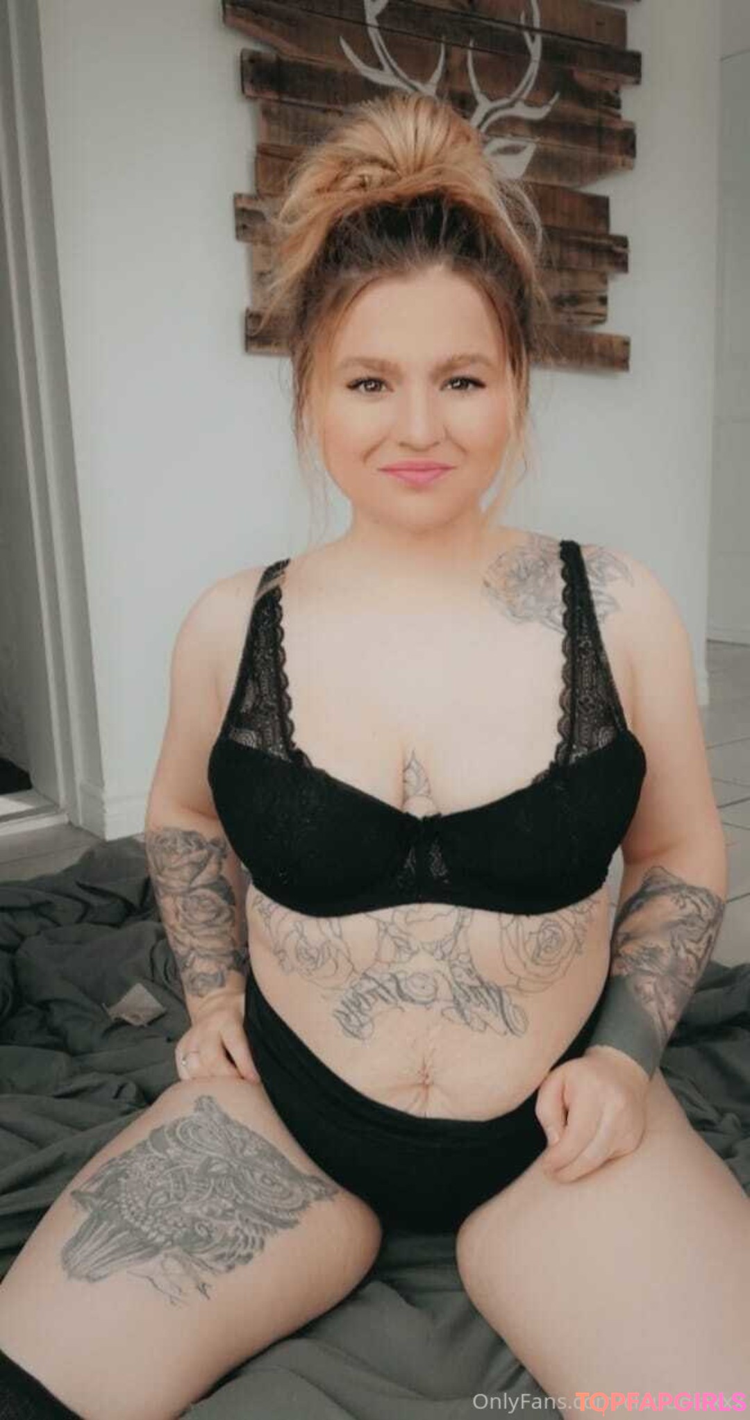 Foto di nudo di fuga di OnlyFans di Claudia Lussier #16 Foto di nudo di fuga di OnlyFans di Claudia Lussier #16