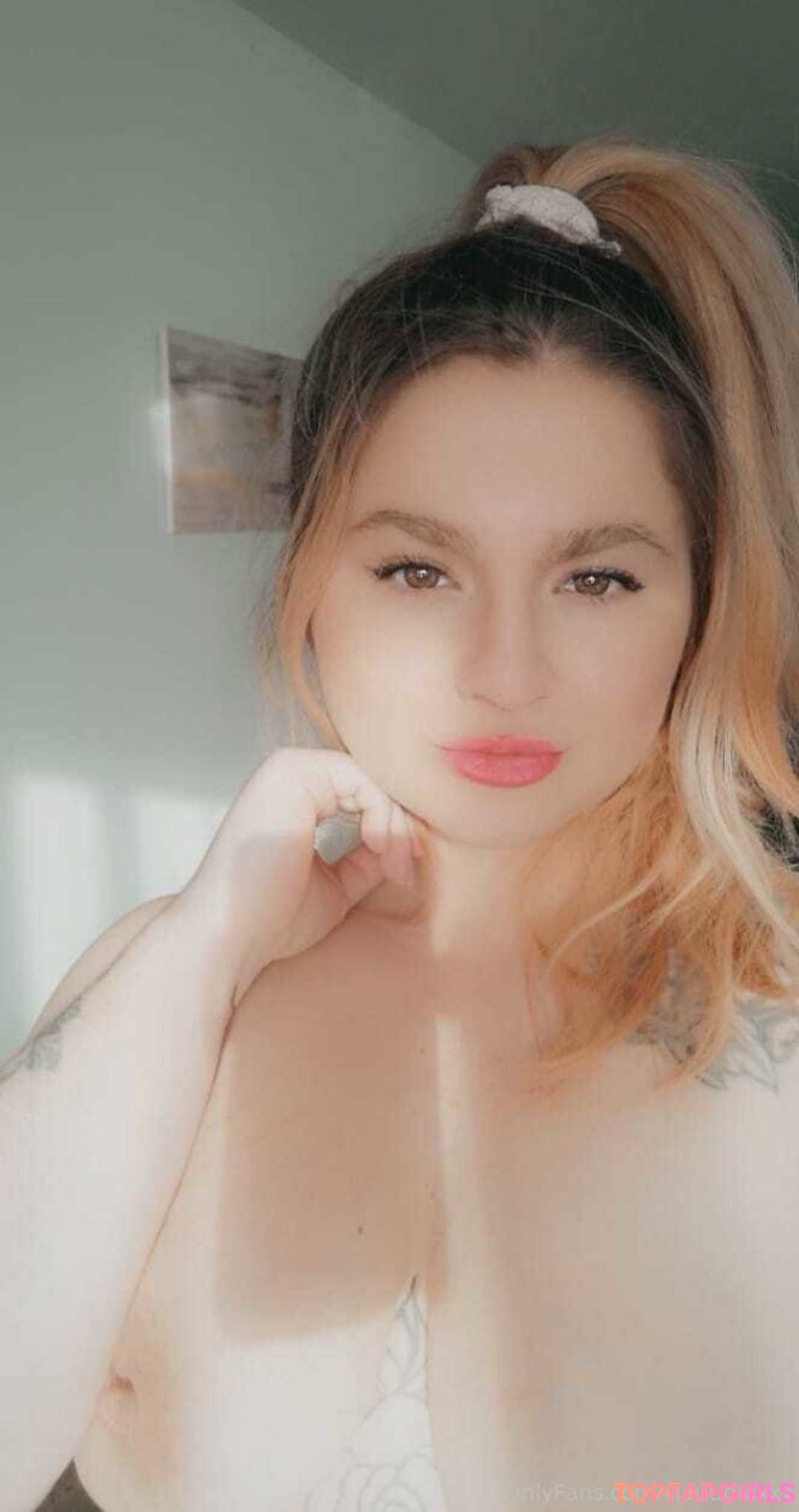 Foto di nudo di fuga di OnlyFans di Claudia Lussier #25 Foto di nudo di fuga di OnlyFans di Claudia Lussier #25