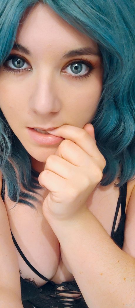 Foto di nudo di fuga di OnlyFans di Lilly Tremblay